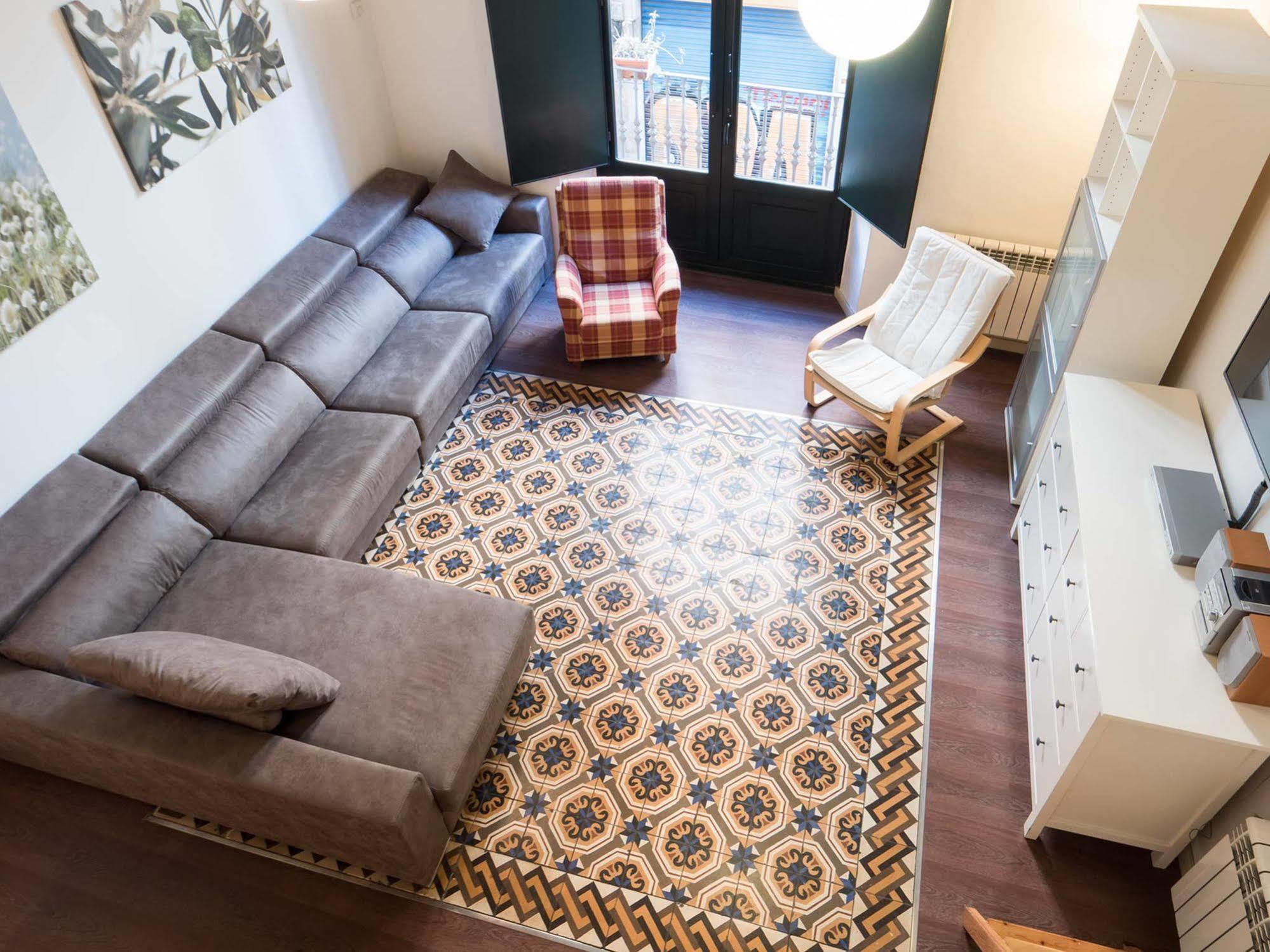 Rent Passeig De Gracia Hotel Barcelona