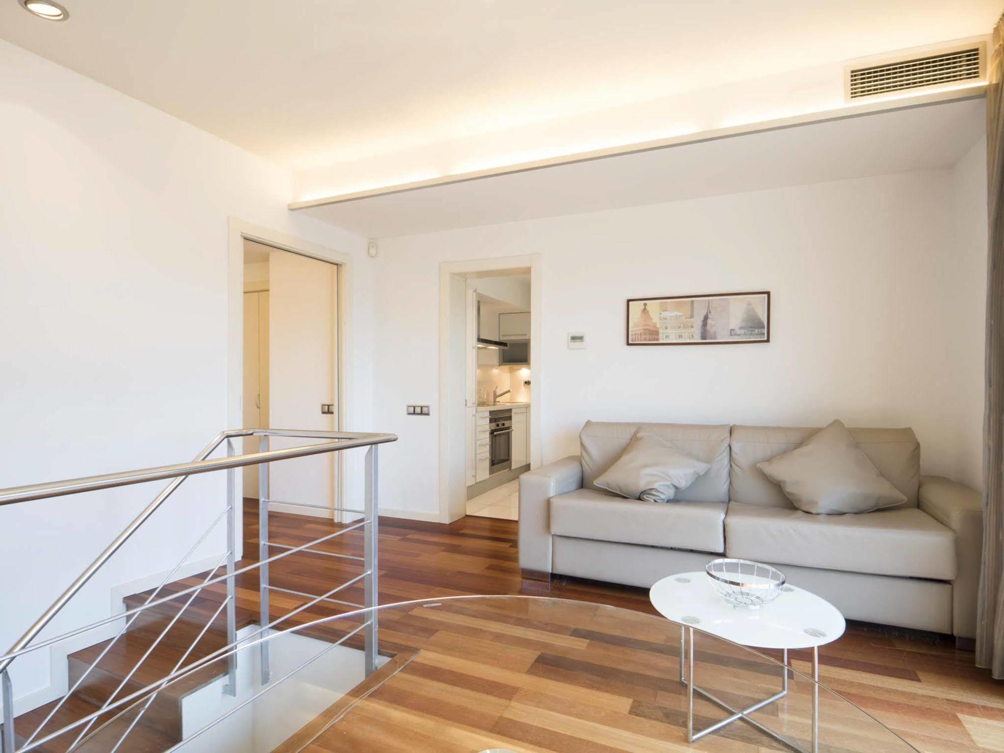 Hotel Rent Passeig De Gracia 4*