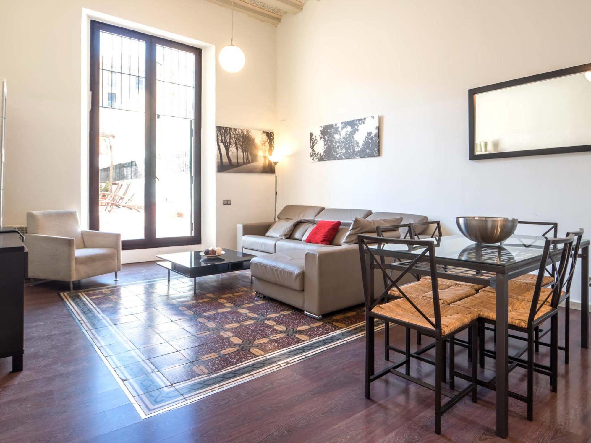 Rent Passeig De Gracia Barcelona
