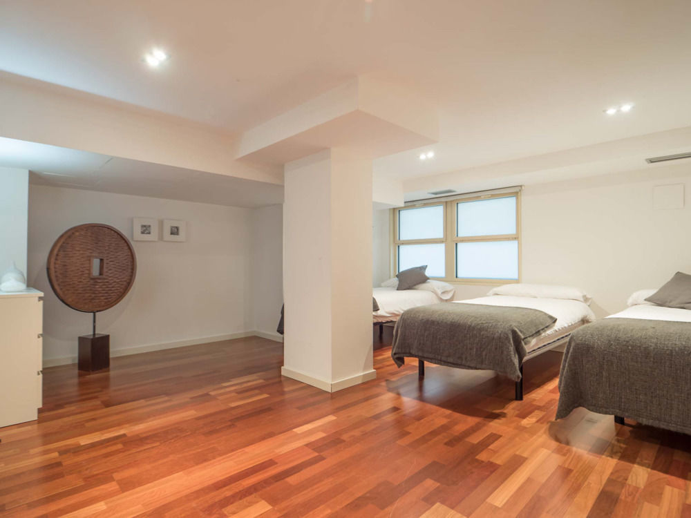 Rent Passeig De Gracia 4* Barcelona